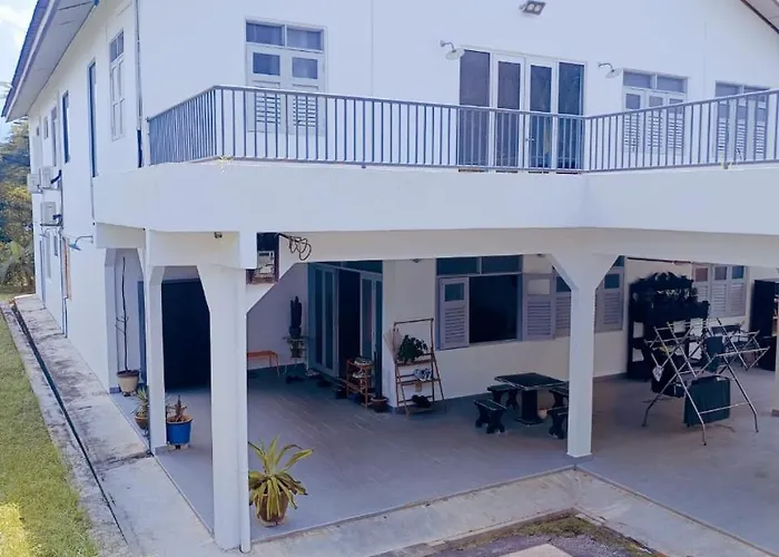 A Borneo Homestay